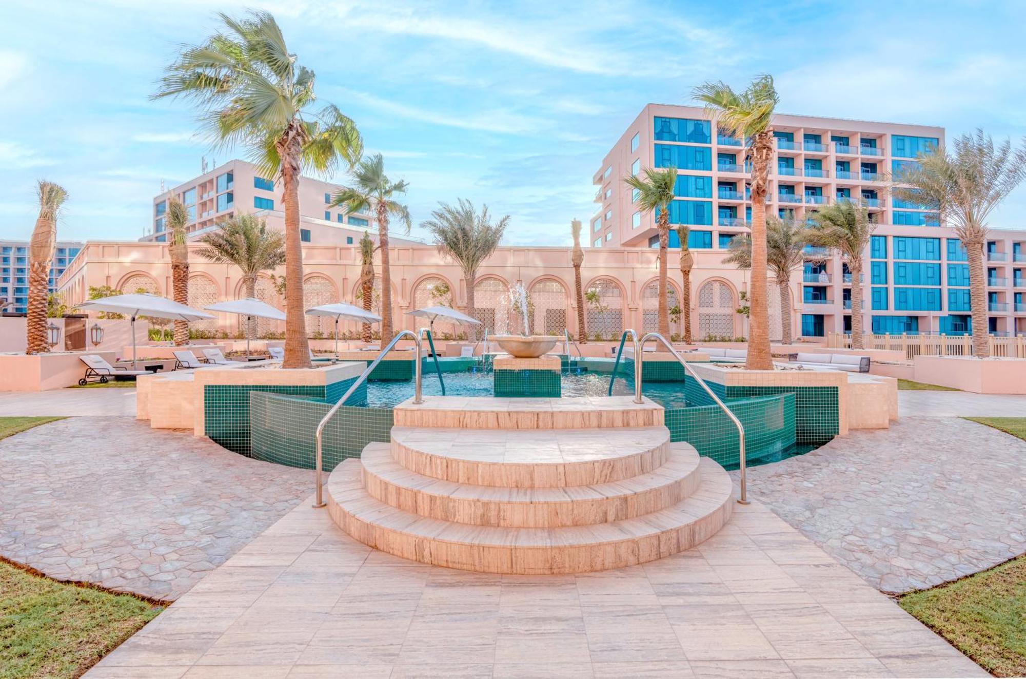 Rixos Marina Abu Dhabi 호텔 외부 사진